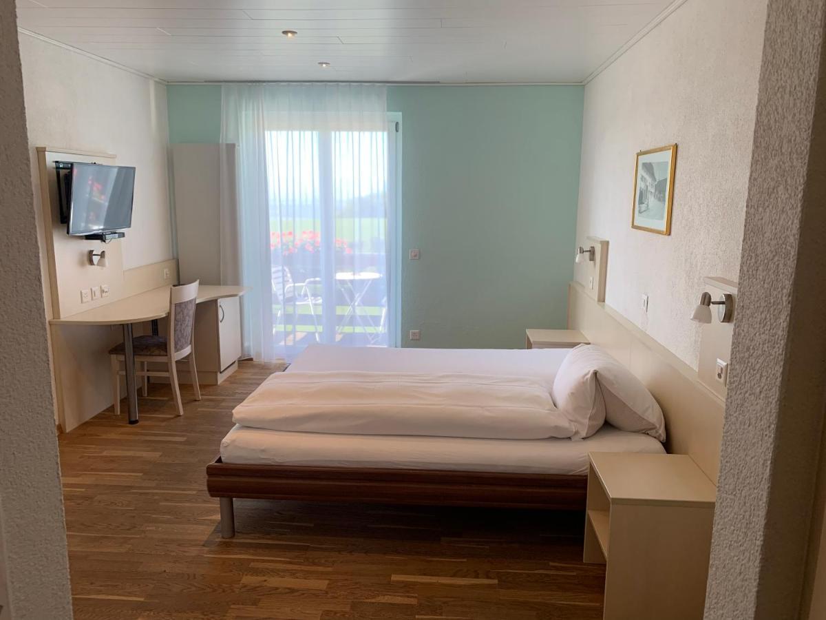 Hotel Restaurant Alpenblick Wolfisberg Eksteriør billede